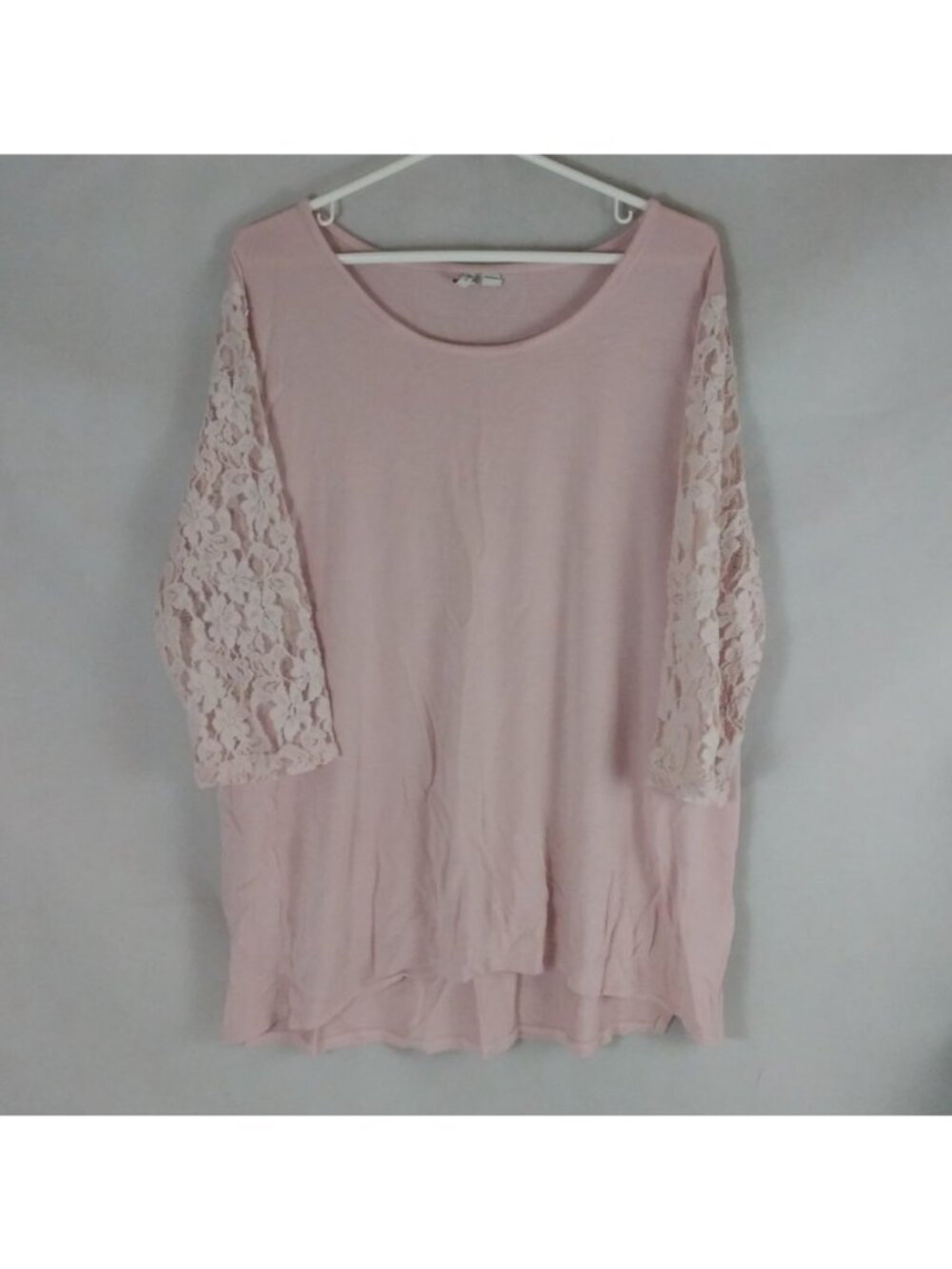 Est. 1946 Women's Light Pink Round Neck & Floral Lace 3/4 Sleeve Blouse Size XL